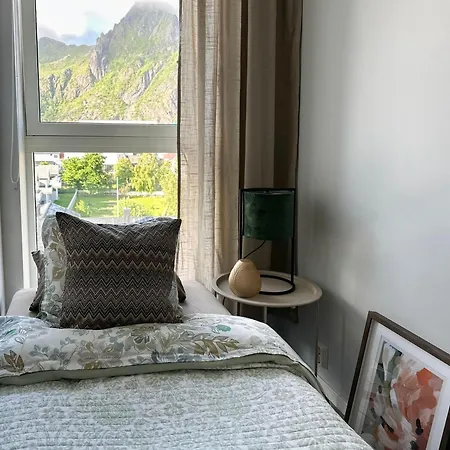 Mountain And Sea View * Svolvaer