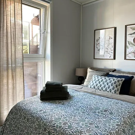 Mountain And Sea View * Svolvaer