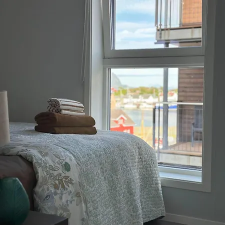 Mountain And Sea View Apartman