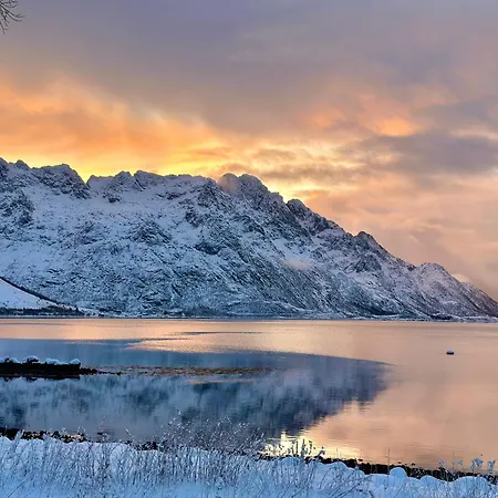 Mountain And Sea View * Svolvaer